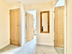 Photo 5- click for photo gallery